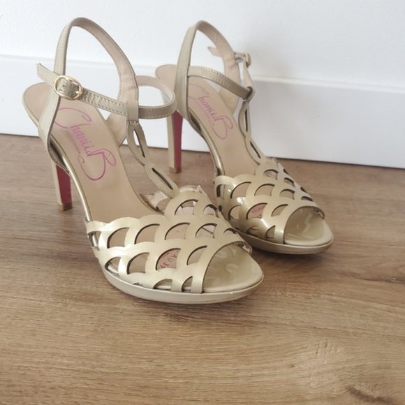 Chanii B Shoes - Chanii B nude heels with laser cut outs